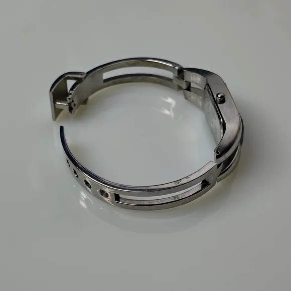 Kimio Black and Silver Quartz Watch - Picture 9 of 9